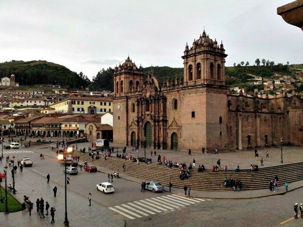 Diana adorou os prédios da cidade peruana (Foto: Diana Bastos / Arquivo Pessoal)